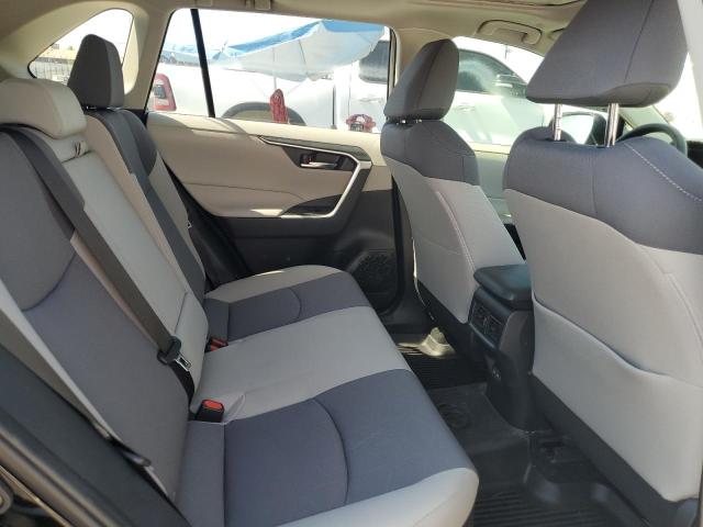Photo 11 from auction – 2024 TOYOTA RAV4 XLE with VIN JTMRWRFV3RD266535