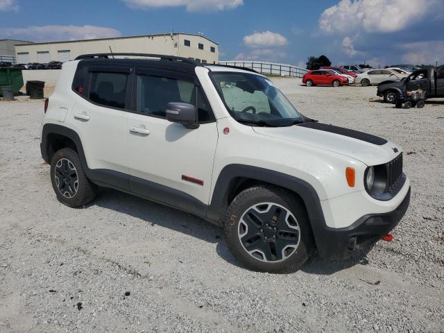 Photo 4 from auction – 2016 JEEP RENEGADE T with VIN ZACCJBCT0GPC89171