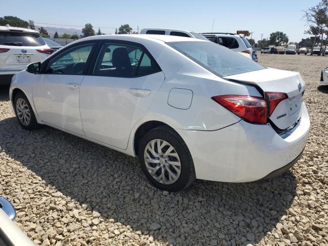 Photo 2 from auction – 2018 TOYOTA COROLLA L with VIN 5YFBURHE6JP832435