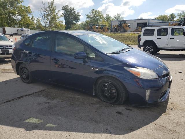 Photo 4 from auction – 2013 TOYOTA PRIUS with VIN JTDKN3DU2D1635956