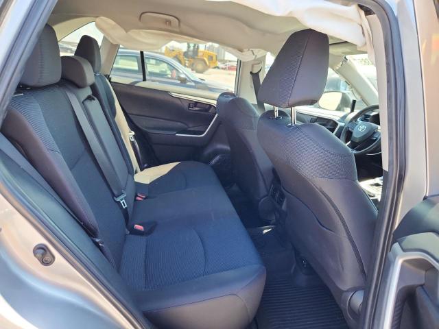 Photo 11 from auction – 2023 TOYOTA RAV4 LE with VIN 2T3H1RFVXPC231647