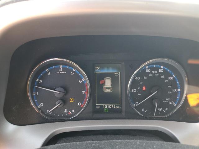 Photo 9 from auction – 2016 TOYOTA RAV4 XLE with VIN 2T3WFREV8GW264820