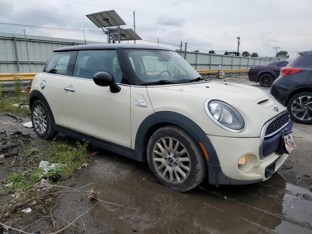 Photo 4 from auction – 2016 MINI COOPER S with VIN WMWXP7C5XG3B33397