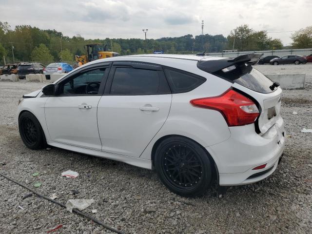 Photo 2 from auction – 2013 FORD FOCUS ST with VIN 1FADP3L93DL201927
