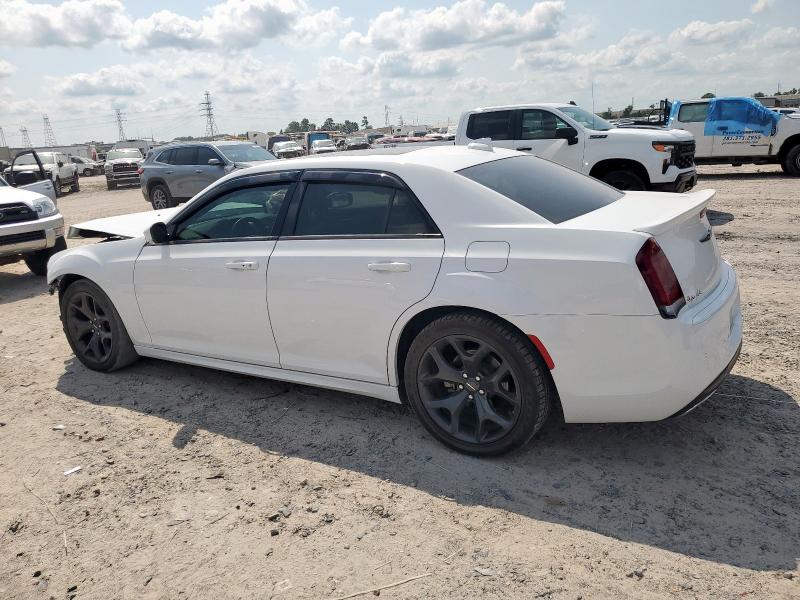 Photo 2 from auction – 2022 CHRYSLER 300 S with VIN 2C3CCABT3NH193740