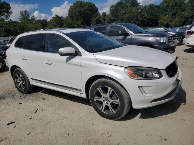 Photo 4 from auction – 2015 VOLVO XC60 T6 PL with VIN YV4902RD6F2614604
