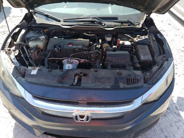 Photo 11 from auction – 2017 HONDA CIVIC LX with VIN 19XFC2F50HE041148