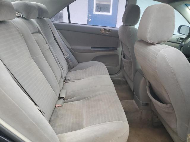 Photo 10 from auction – 2005 TOYOTA CAMRY LE with VIN 4T1BE32K35U076849