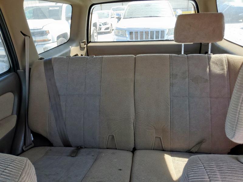 Photo 10 from auction – 2000 TOYOTA 4RUNNER SR with VIN JT3GN86R8Y0144125