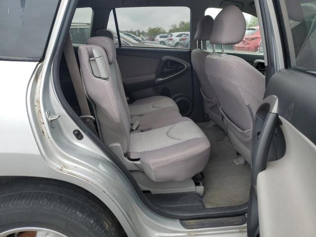 Photo 11 from auction – 2006 TOYOTA RAV4 with VIN JTMBD35V565014071