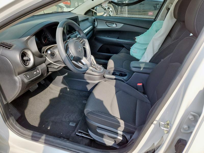 Photo 7 from auction – 2019 KIA FORTE FE with VIN 3KPF24AD6KE011348