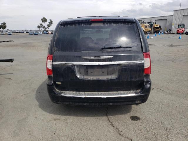 Photo 6 from auction – 2015 CHRYSLER TOWN & COU with VIN 2C4RC1CG2FR739530