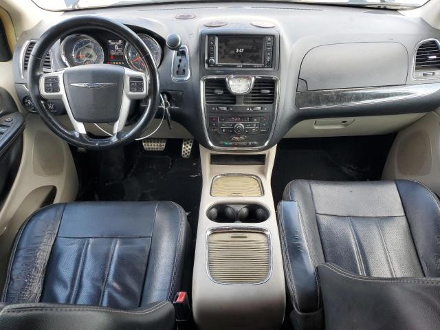 Photo 8 from auction – 2015 CHRYSLER TOWN & COU with VIN 2C4RC1CG8FR520068