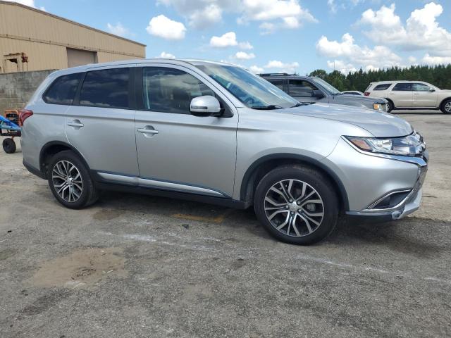 Photo 4 from auction – 2018 MITSUBISHI OUTLANDER with VIN JA4AD3A35JJ004201
