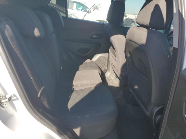 Photo 10 from auction – 2019 CHEVROLET TRAX LS with VIN 3GNCJNSB5KL218471