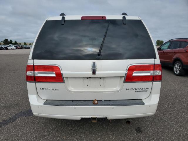 Photo 6 from auction – 2011 LINCOLN NAVIGATOR L with VIN 5LMJJ3J59BEJ02280