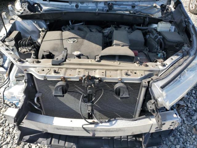 Photo 12 from auction – 2018 TOYOTA HIGHLANDER with VIN 5TDJZRFH5JS548201
