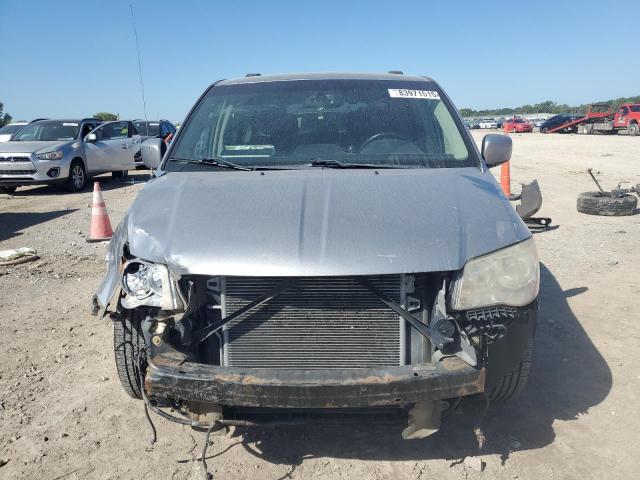 Photo 5 from auction – 2013 CHRYSLER TOWN & COU with VIN 2C4RC1BG7DR747928