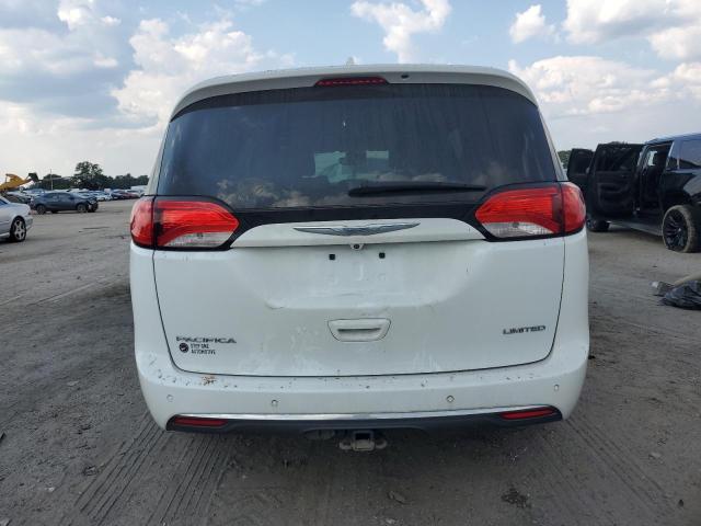 Photo 6 from auction – 2017 CHRYSLER PACIFICA L with VIN 2C4RC1GG3HR607924