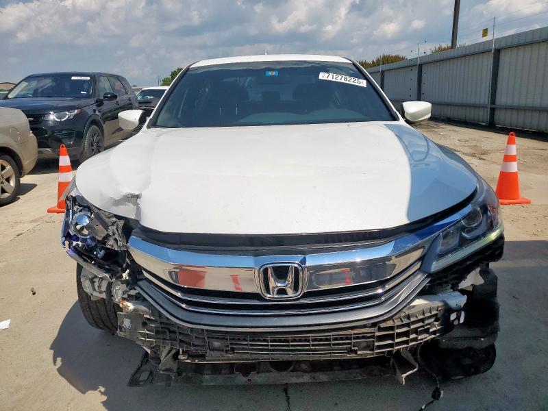 Photo 5 from auction – 2016 HONDA ACCORD SPO with VIN 1HGCR2F53GA123735
