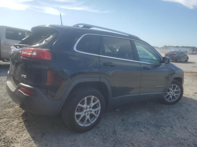 Photo 3 from auction – 2018 JEEP CHEROKEE LATITUDE PLUS with VIN 1C4PJLLB4JD512106