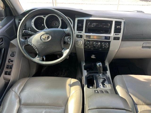 Photo 9 from auction – 2005 TOYOTA 4RUNNER SR with VIN JTEBT14R358027759