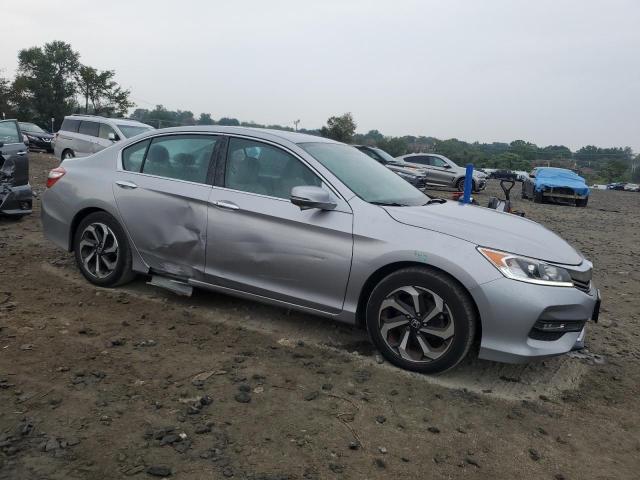 Photo 4 from auction – 2017 HONDA ACCORD EX with VIN 1HGCR2F77HA242522