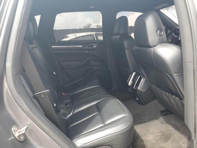 Photo 11 from auction – 2012 PORSCHE CAYENNE S with VIN WP1AB2A20CLA46519