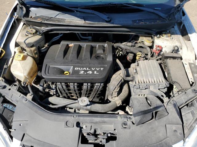 Photo 11 from auction – 2013 CHRYSLER 200 TOURIN with VIN 1C3CCBBB4DN656150