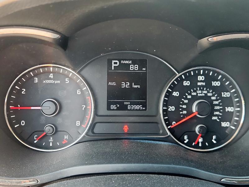 Photo 9 from auction – 2017 KIA FORTE LX with VIN 3KPFK4A72HE072585