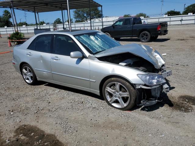 Photo 4 from auction – 2004 LEXUS IS 300 with VIN JTHBD192740089898