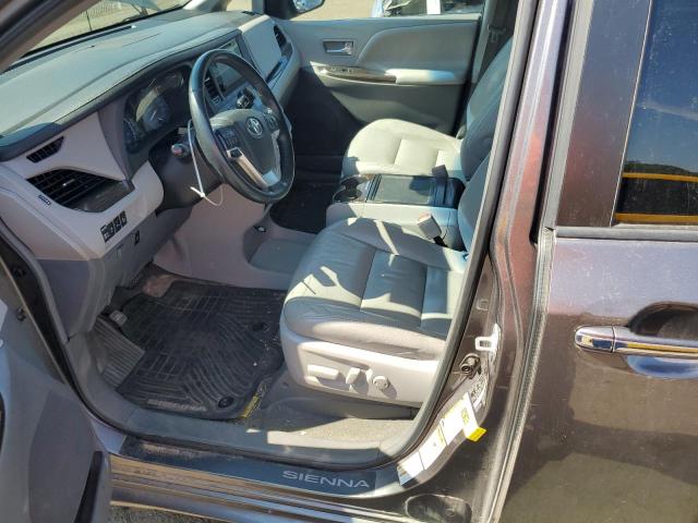 Photo 7 from auction – 2015 TOYOTA SIENNA XLE with VIN 5TDDK3DC9FS122170