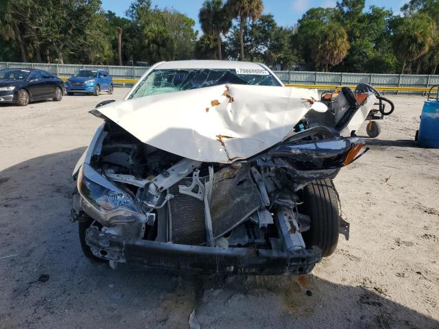 Photo 5 from auction – 2015 TOYOTA COROLLA L with VIN 5YFBURHE7FP253574