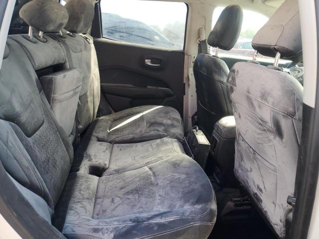 Foto 11 de la subasta – 2019 JEEP COMPASS LA con VIN 3C4NJDBB5KT702281