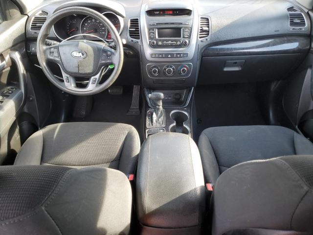Photo 8 from auction – 2014 KIA SORENTO LX with VIN 5XYKT3A67EG470256