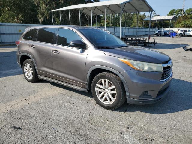 Photo 4 from auction – 2015 TOYOTA HIGHLANDER LE with VIN 5TDZARFH6FS010284