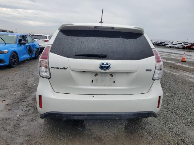Photo 6 from auction – 2015 TOYOTA PRIUS V with VIN JTDZN3EU2FJ031937