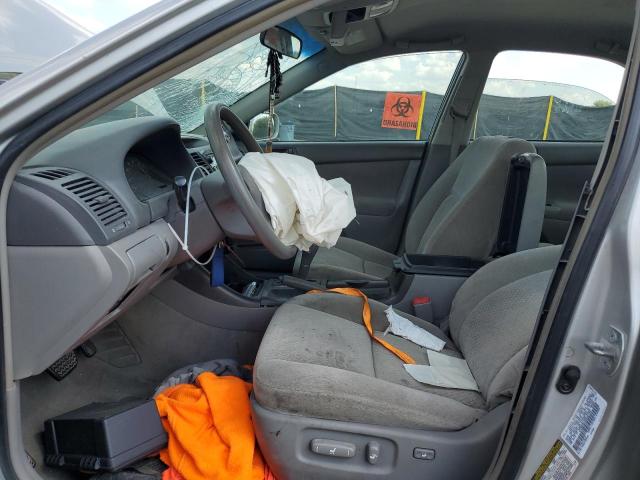 Photo 7 from auction – 2004 TOYOTA CAMRY LE with VIN 4T1BE30K34U281704