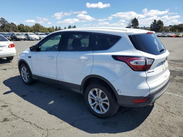 Photo 2 from auction – 2017 FORD ESCAPE SE with VIN 1FMCU0GD8HUF08372