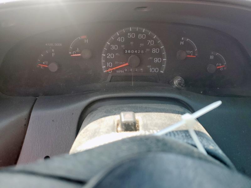 Photo 9 from auction – 1998 FORD F150 with VIN 1FTZX1728WNA78425