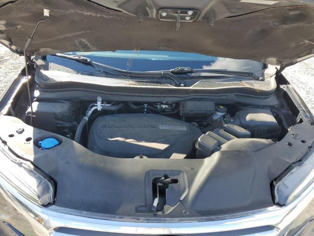 Photo 11 from auction – 2017 HONDA RIDGELINE with VIN 5FPYK3F76KB003791