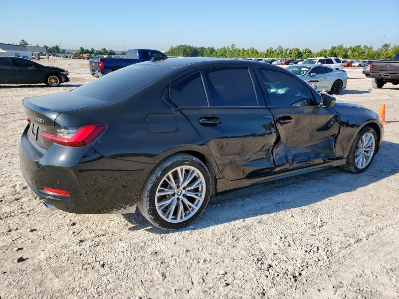 Photo 3 from auction – 2023 BMW 330I with VIN 3MW69FF08P8D70815