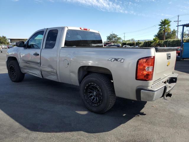 Photo 2 from auction – 2008 CHEVROLET SILVERADO K1500 with VIN 1GCEK19C18Z101784