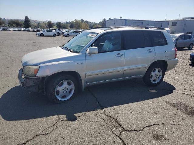 TOYOTA HIGHLANDER 2004 with VIN JTEEP21A740022597 - Photo from auction