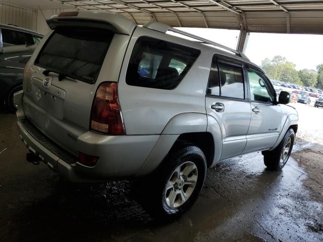 Photo 3 from auction – 2005 TOYOTA 4RUNNER SR with VIN JTEBU14R058043771