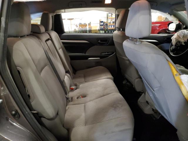 Photo 11 from auction – 2018 TOYOTA HIGHLANDER with VIN 5TDBZRFH7JS854658