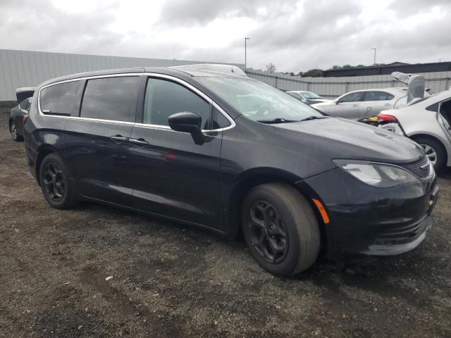Photo 4 from auction – 2017 CHRYSLER PACIFICA T with VIN 2C4RC1DG4HR508615