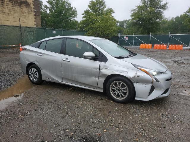 Photo 4 from auction – 2017 TOYOTA PRIUS with VIN JTDKBRFU8H3579105