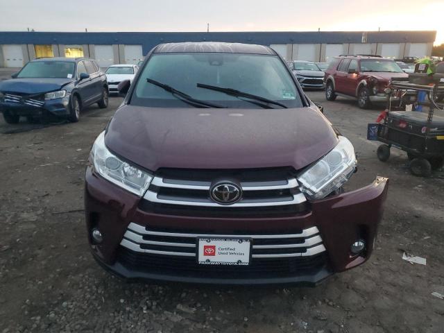 Photo 5 from auction – 2018 TOYOTA HIGHLANDER LE with VIN 5TDBZRFH3JS897314