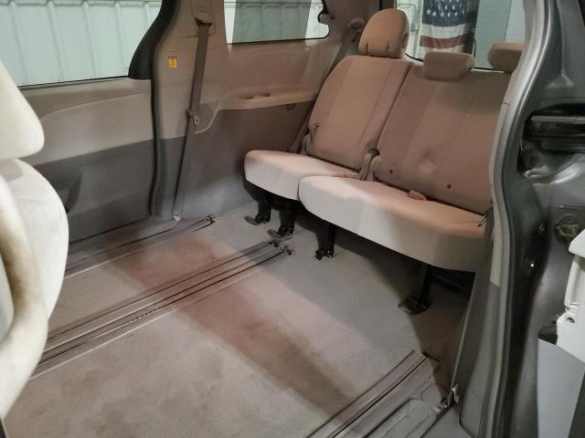 Photo 11 from auction – 2012 TOYOTA SIENNA LE with VIN 5TDKK3DC4CS257625